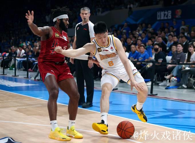 山西男篮揭幕战评分：输球可理解，但输得方式难接受