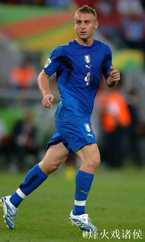 德罗西:国米理应获胜;别再提社媒评论,它像毒药 德罗西:国米理应获胜;别再提社媒评论,它像毒药